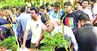 চুয়েটে কমপ্লিট শাটডাউন পাহারায় শিক্ষার্থীরা চুয়েটে কমপ্লিট শাটডাউন পাহারায় শিক্ষার্থীরা