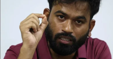 ভারতে ২ অক্টোবর থেকে কঠোর আন্দোলনের ডাক তেলাপোকা পার্টির