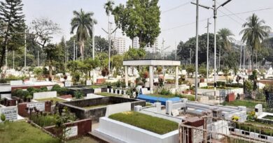 ঢাকার কবরস্থানে জায়গা কম, কবর সংরক্ষণে বাড়ছে অর্থের চাপ