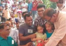টিফিনের টাকা ব্যাংকে জমিয়ে মির্জা ফয়সল আমিনকে উপহার দিল শিশু মুন্নি
