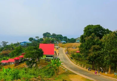 পাহাড় ধস, বন্যা ও ঘন ঘন অবরোধে স্থবির সাজেক: ভরা মৌসুমেও পর্যটকশূন্য