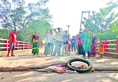 সমঝোতায়ও কাটেনি সাজেকের অচলাবস্থা