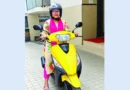 বাইক রাইডিংয়ে এগিয়ে যাচ্ছেন নারী